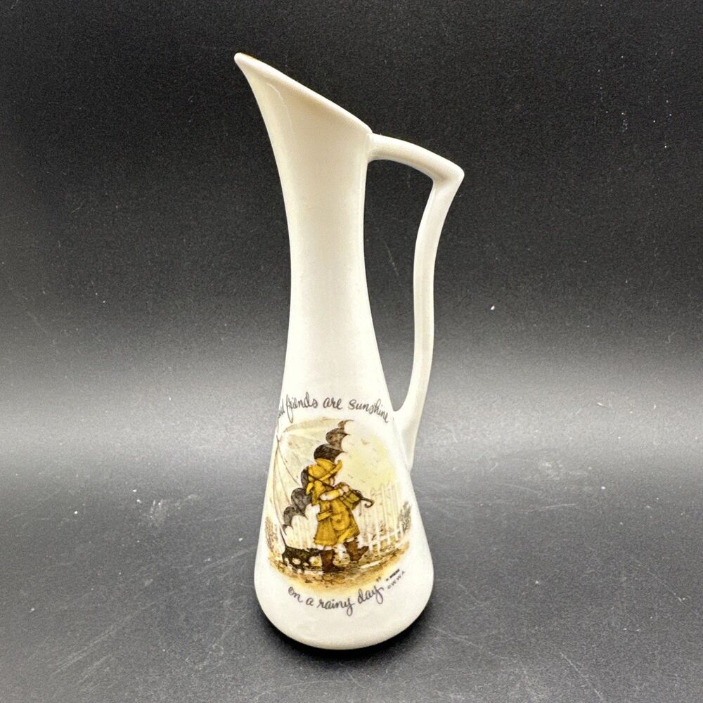 Holly Hobbie “Good Friends” Vintage 1973 Mini Porcelain Pitcher Bud Vase